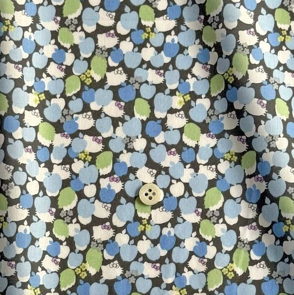 !! PRE Order! ! Liberty Japan & Hello Kitty - Apple Tree (blue)