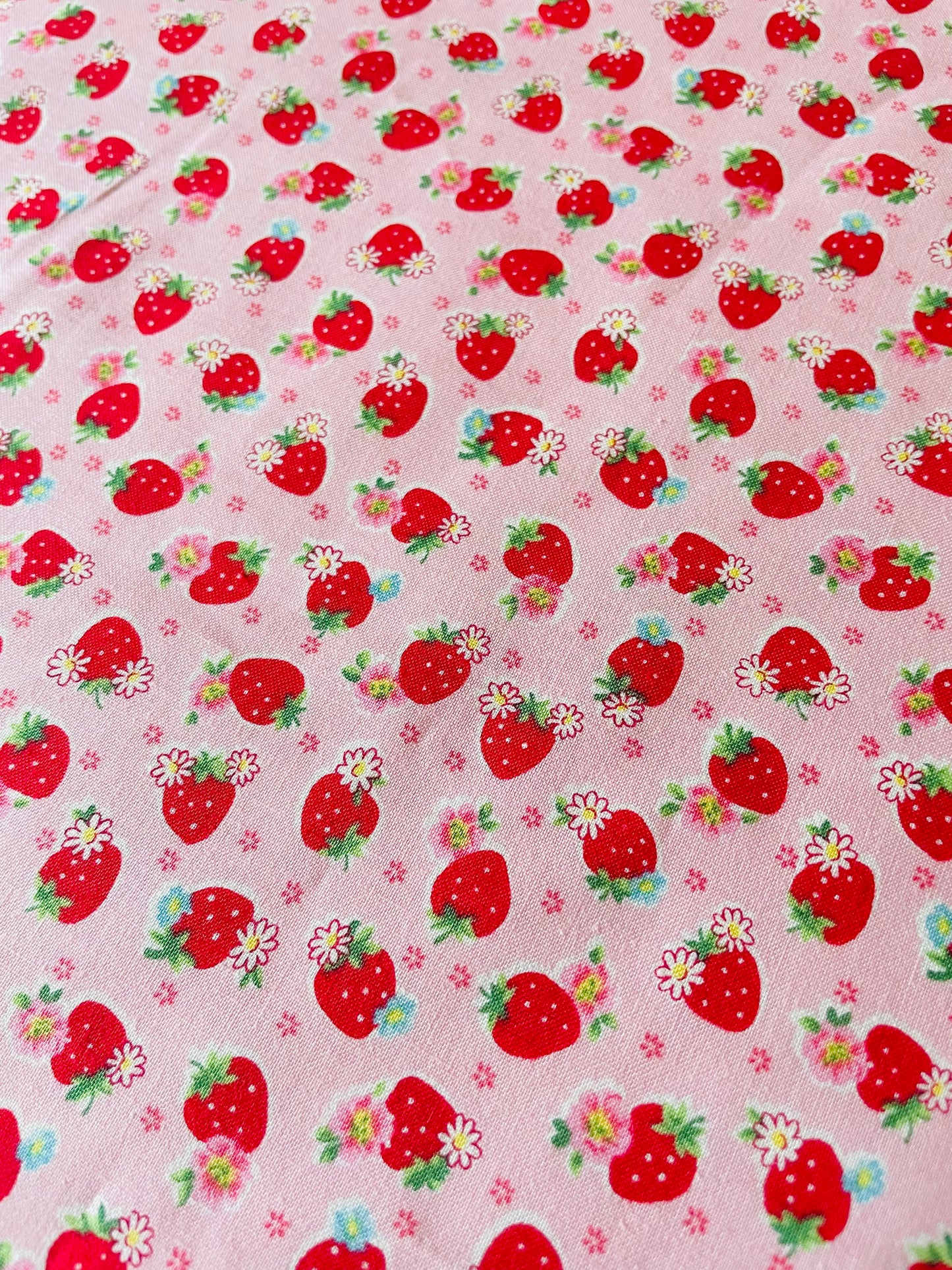Atsuko Matsuyama - Cutie Berry (pink)