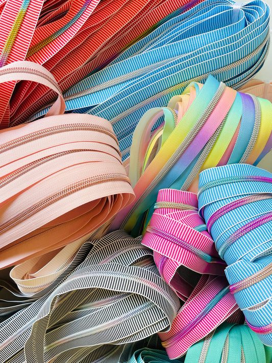 Free Length Zipper (#5) -- Turquoise Tape & Silver zip teeth