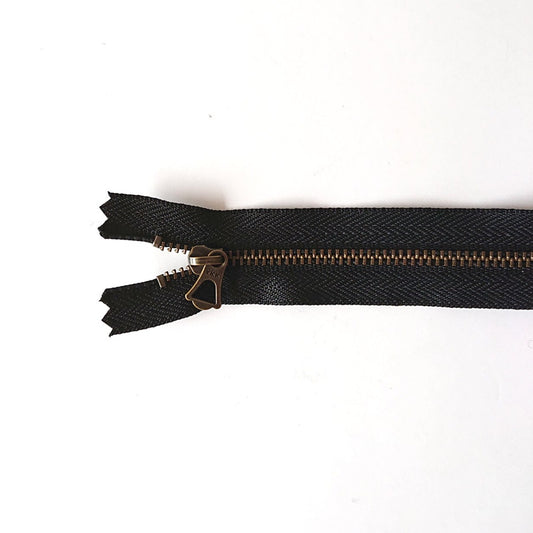 YKK Brone Zipper with Tulip Pull - Black (25cm)