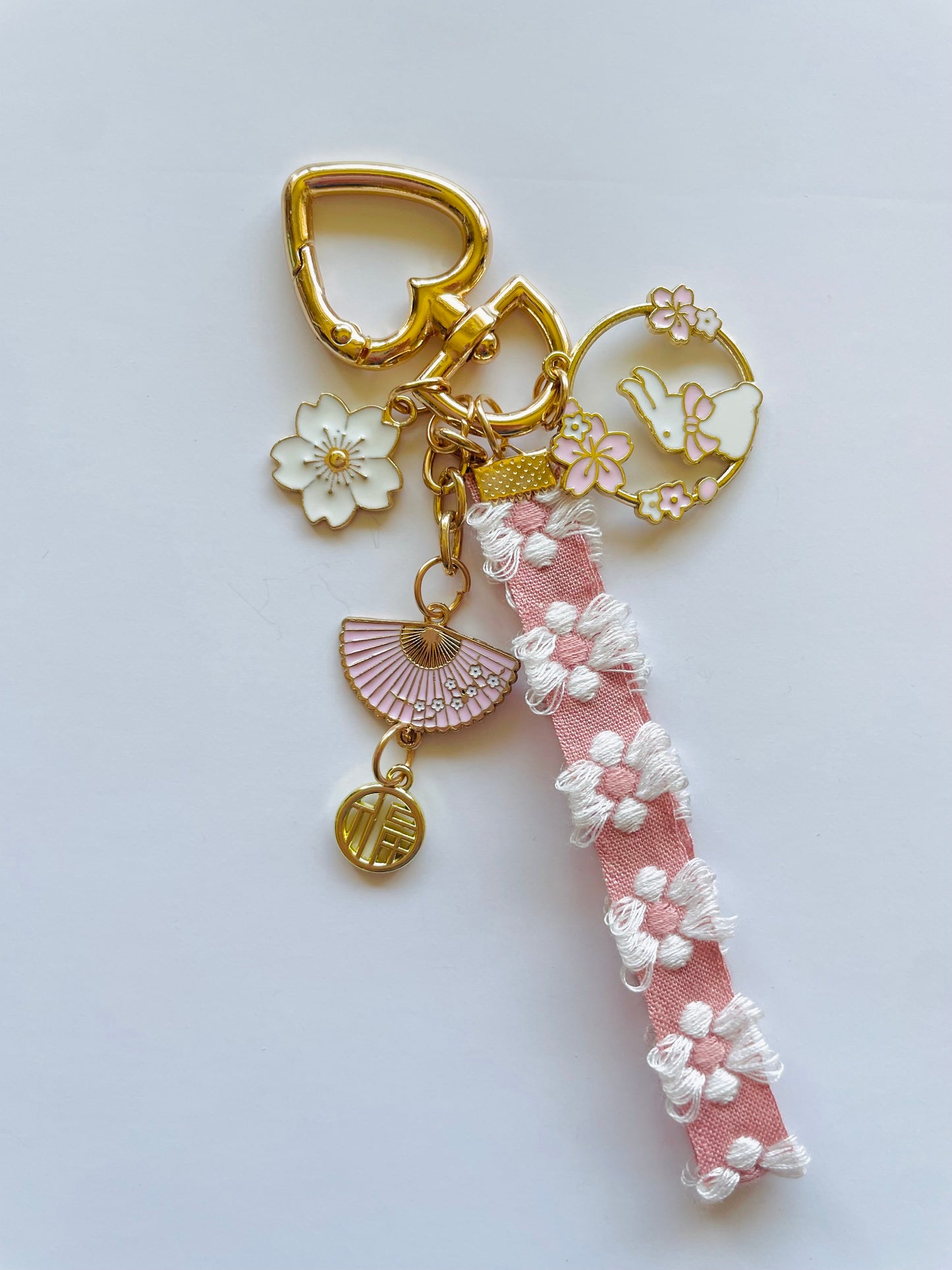 Zipper Charm - Fan and Ribbon