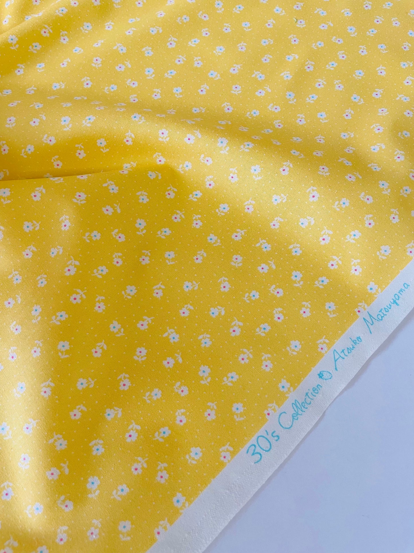 Bright Flower - Yellow