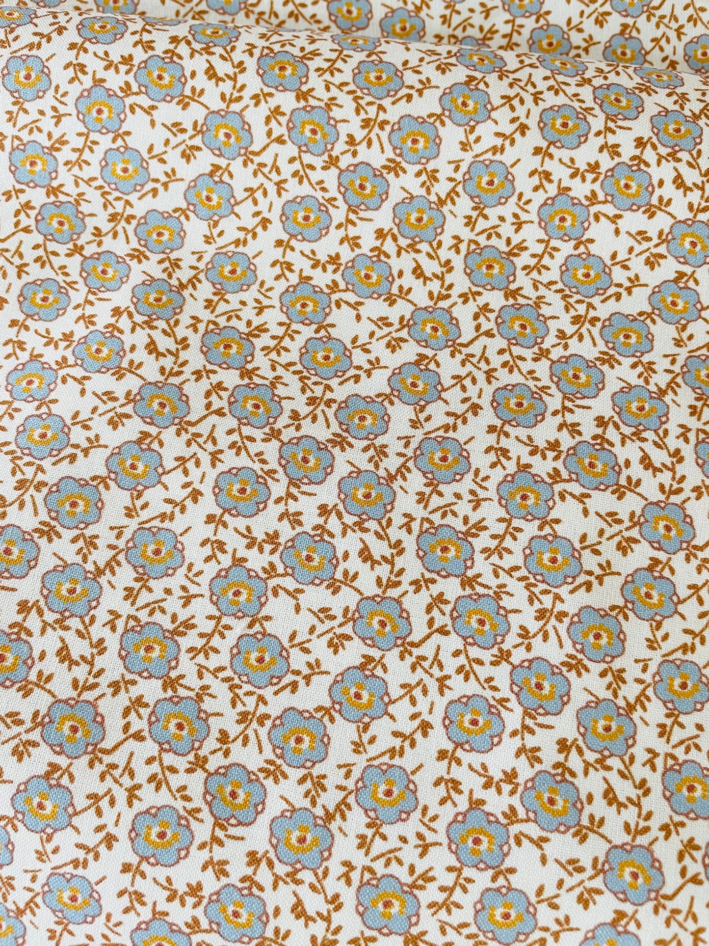 Jeu De Fil -- floral (grey)