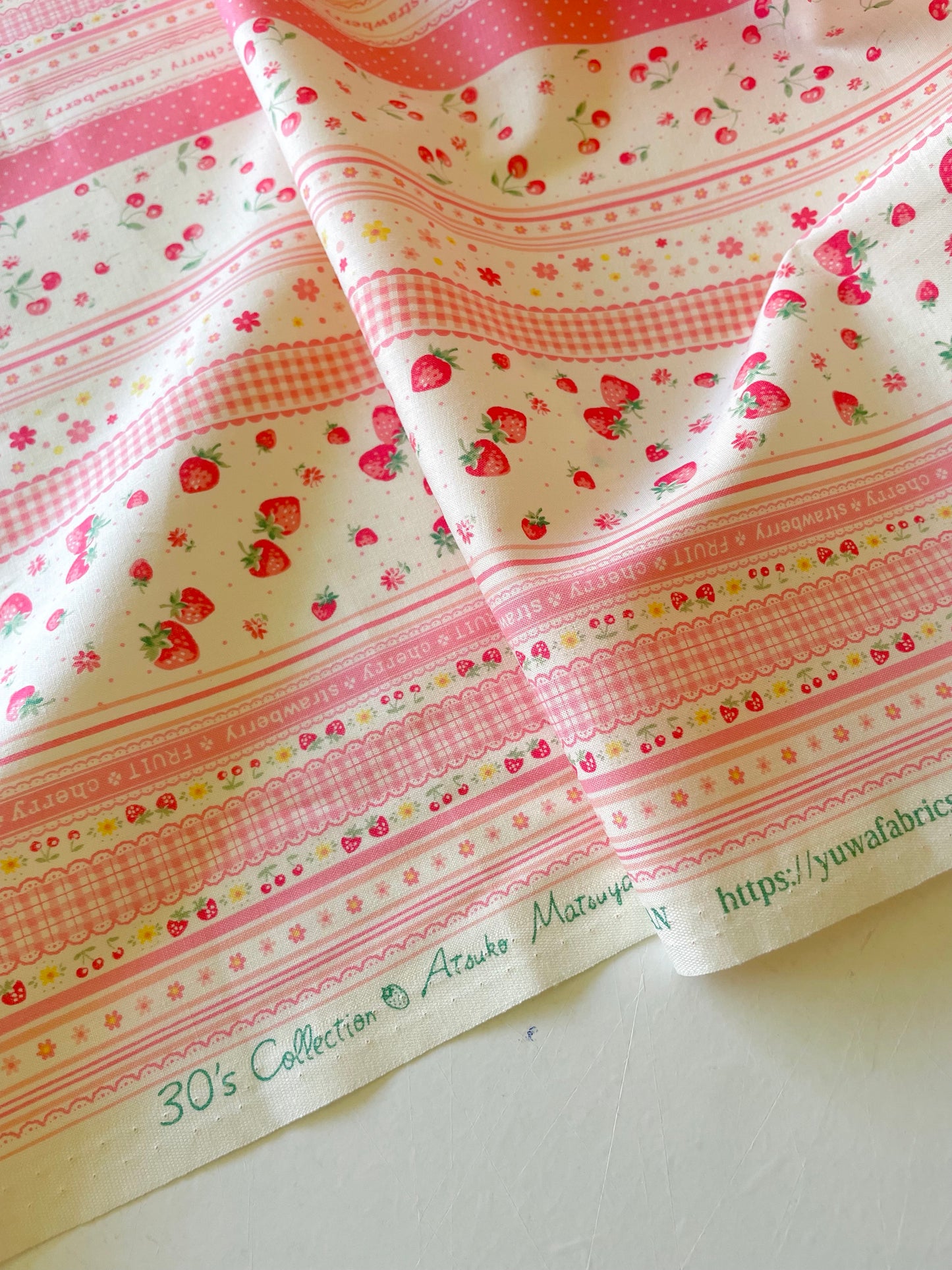 Atsuko Matsuyama - Fruit Ribbon (pink)