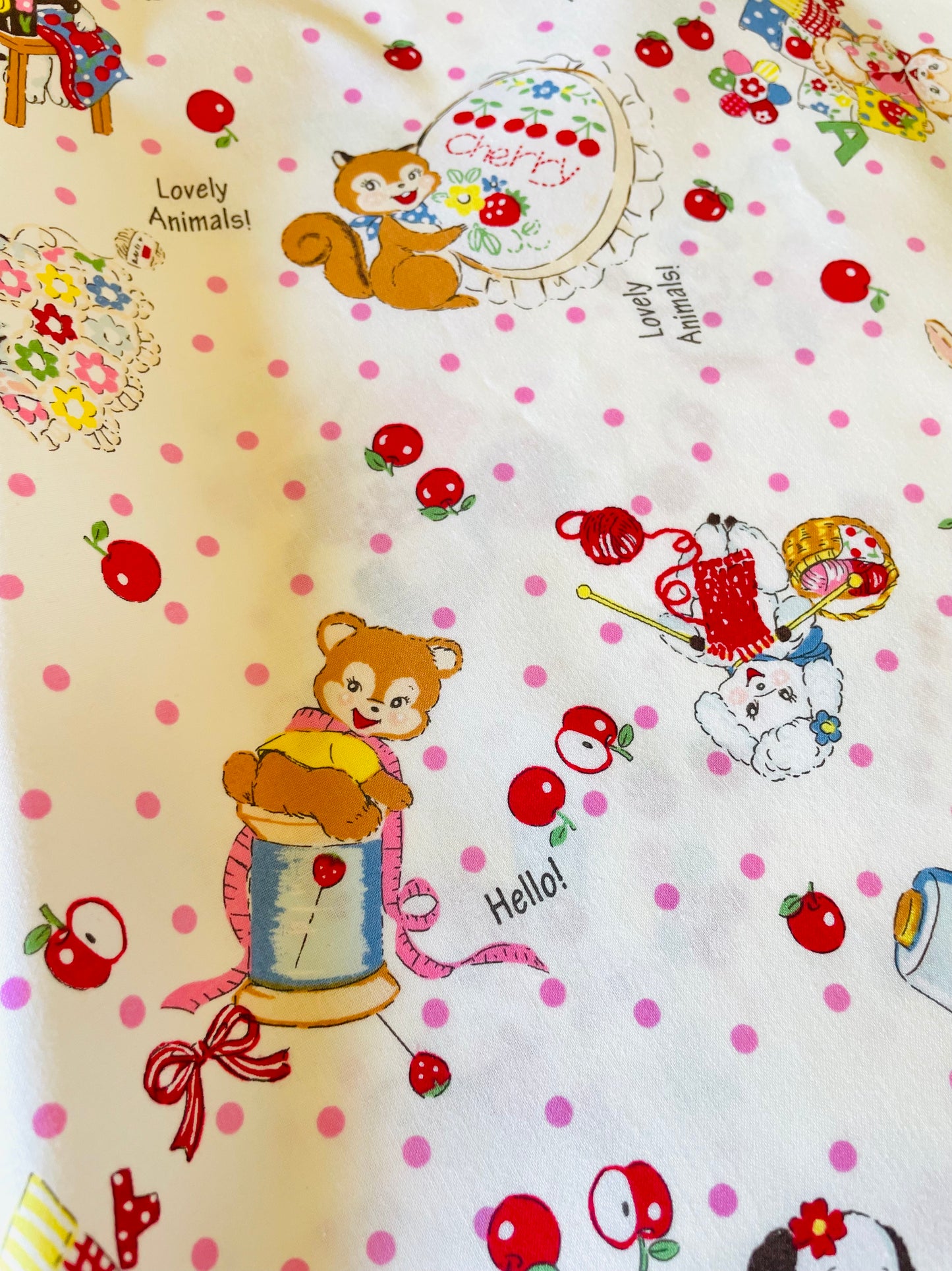 Lovely Sewing Animal (white)