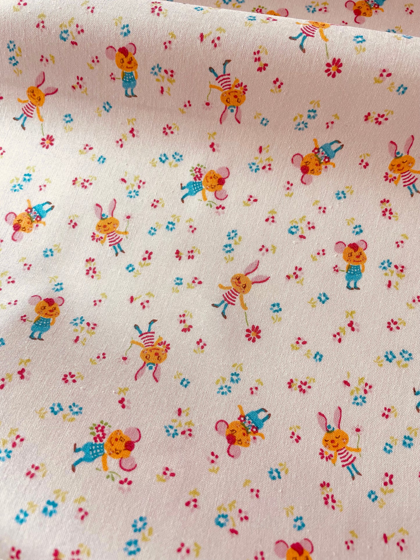One Mile Rose - Mimi & Chicchi (pink)