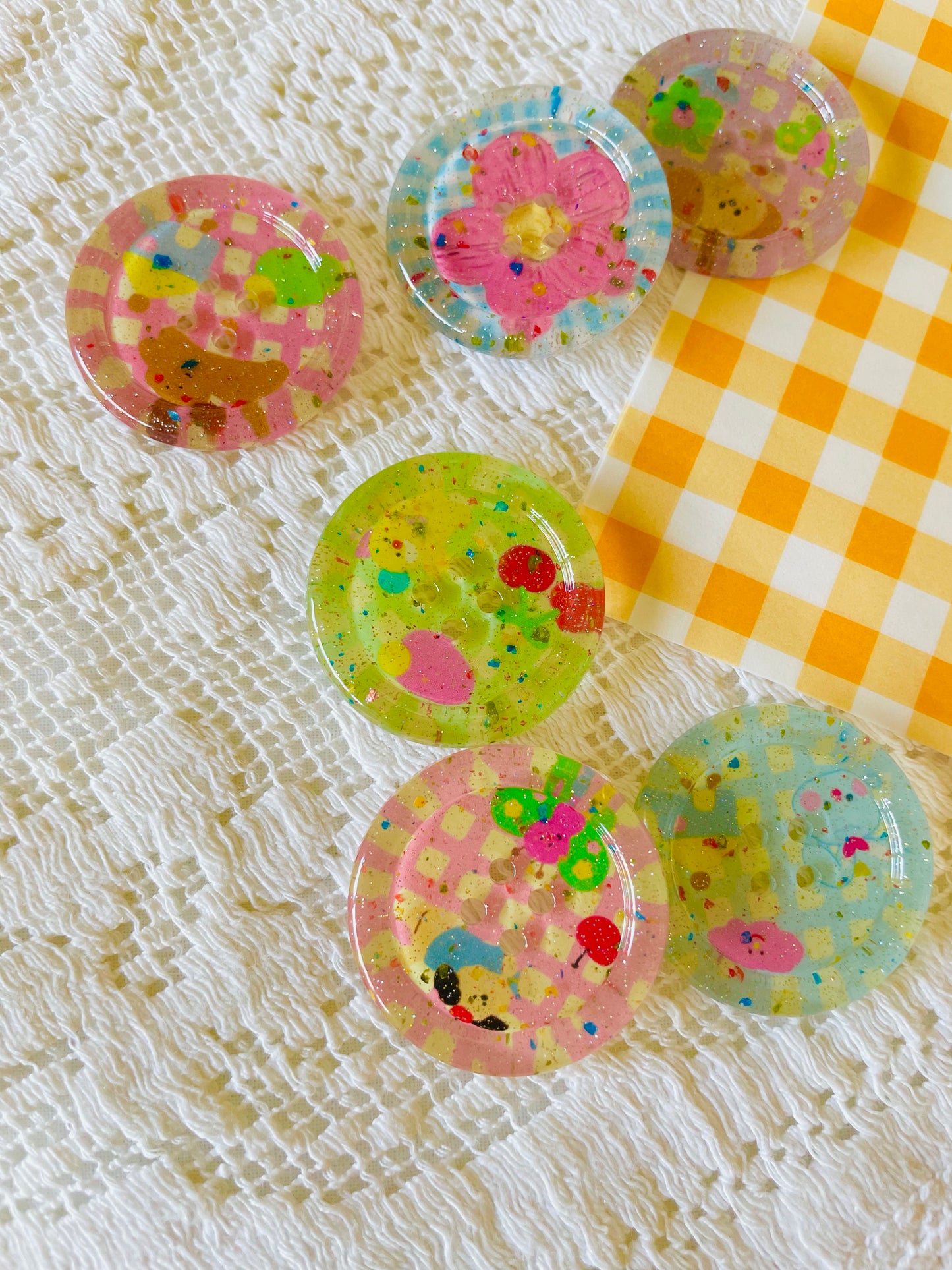 Button - - bright days (set of 6)