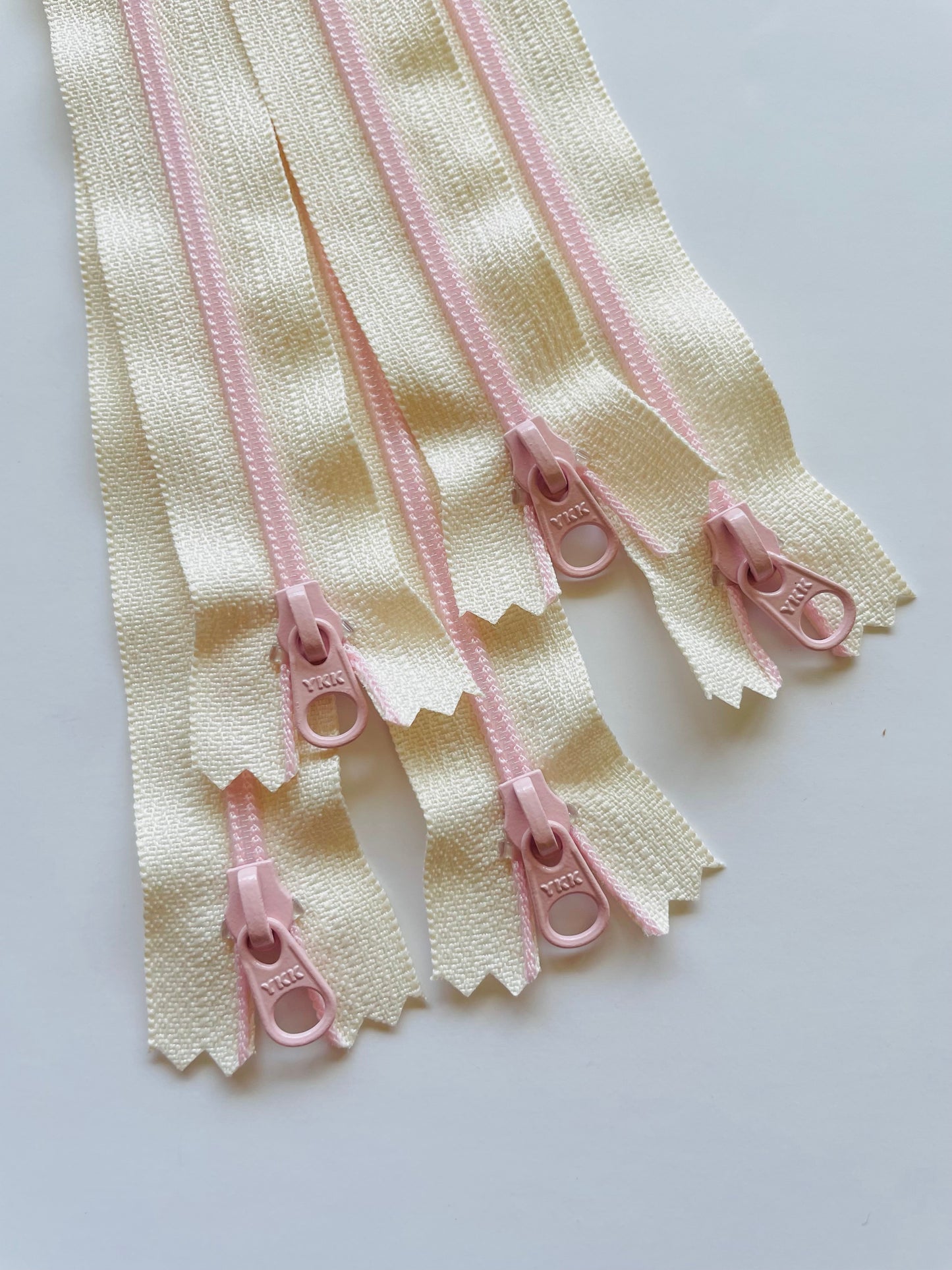 ZIPPER BUNDLE - Off white/light pink (8"/20cm)