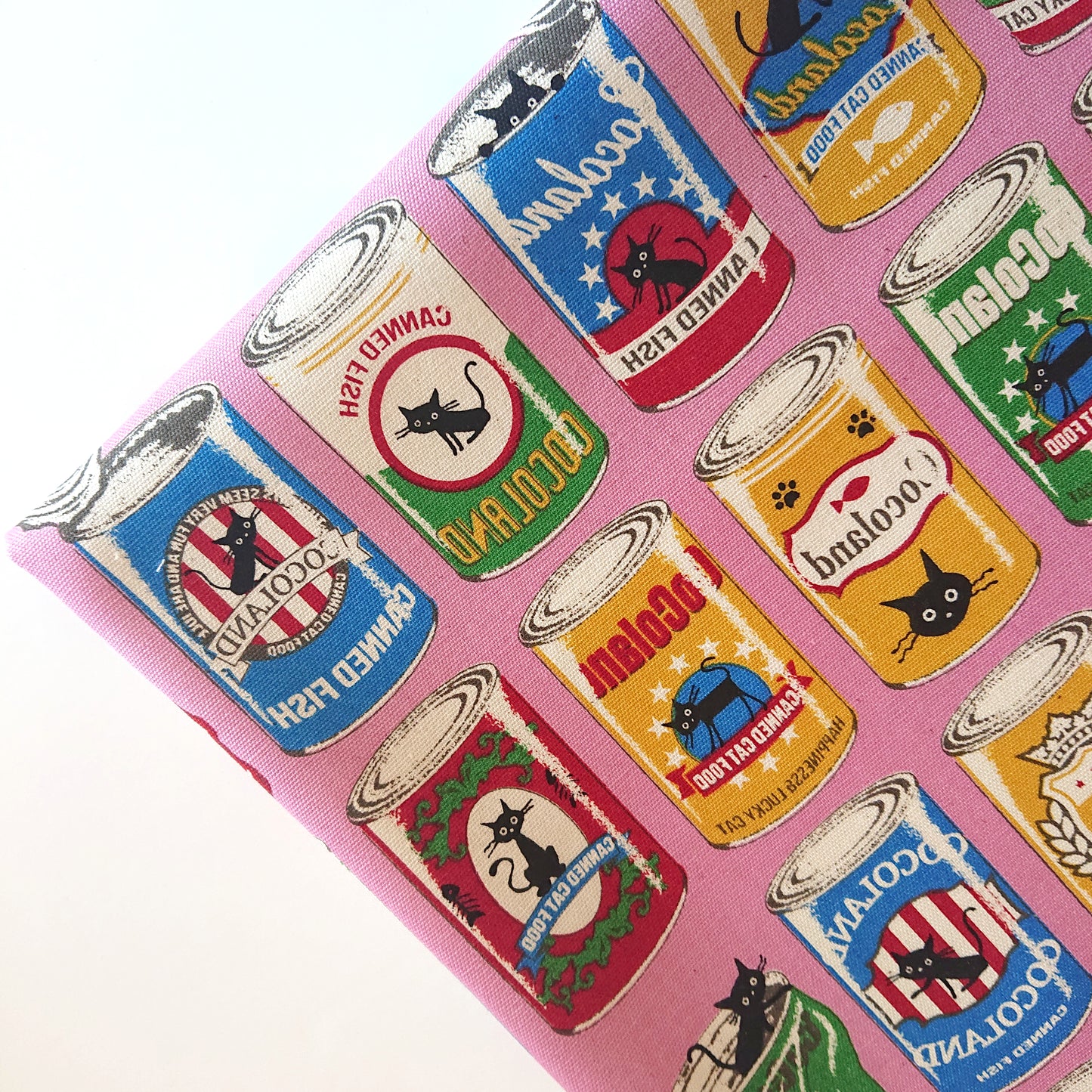 Cocoland -- Cats and Tins (pink)