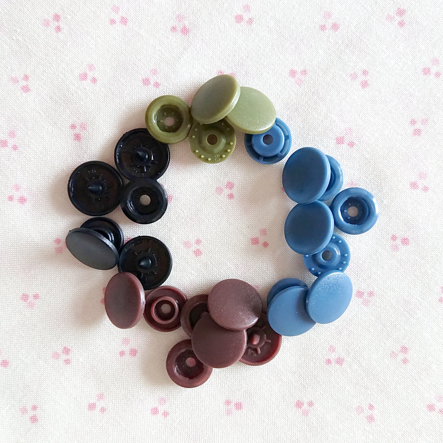 Fastening Snap -- Dark Bundle (matted)