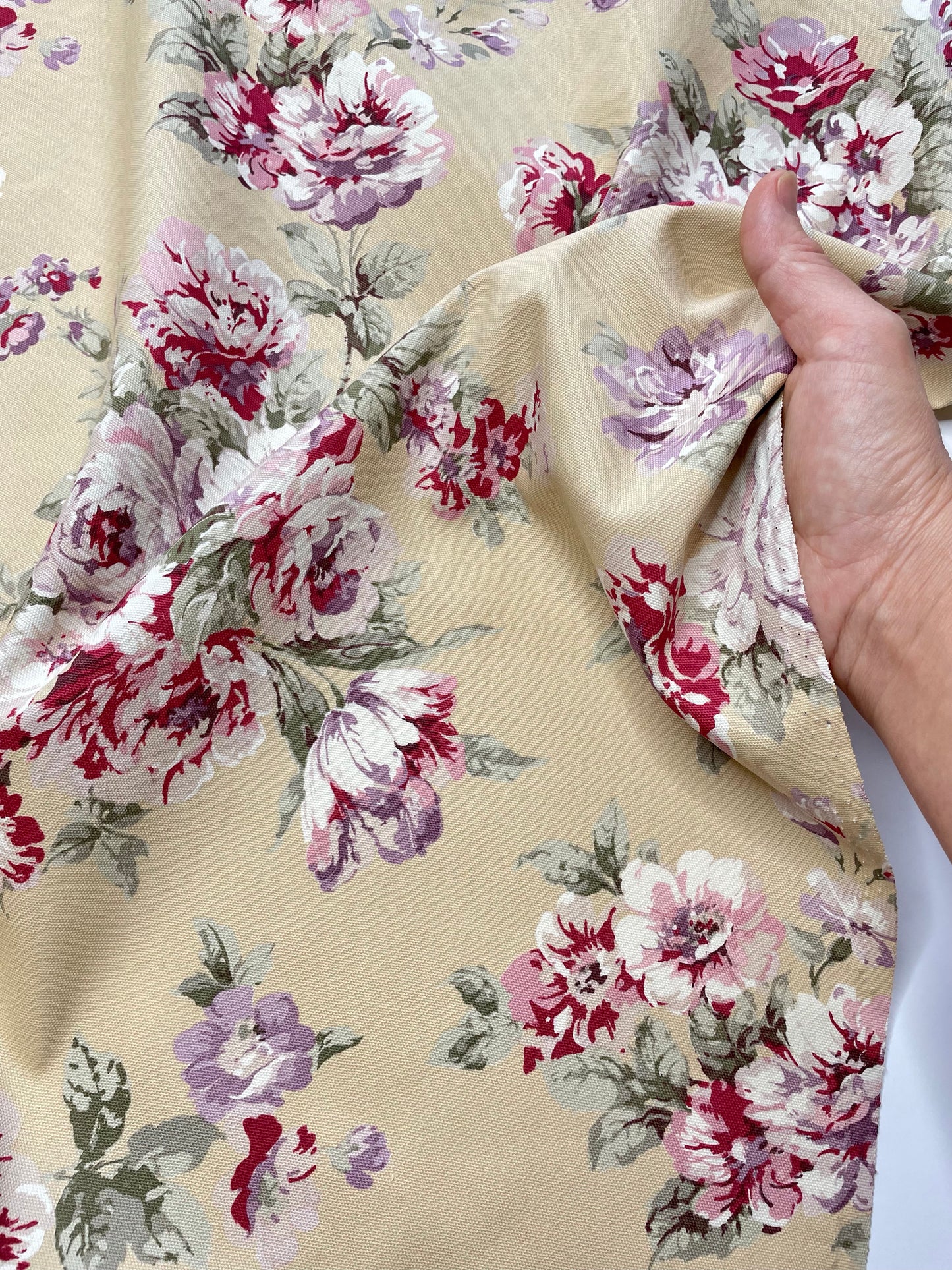 YUWA - Bouquet de Rose (light beige)