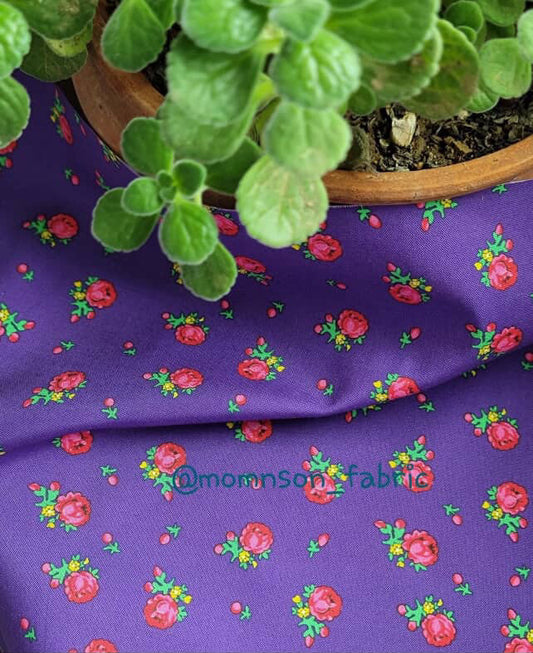 !! PRE ORDER !! Feedsack by Momnson- 30th - red pretty roses