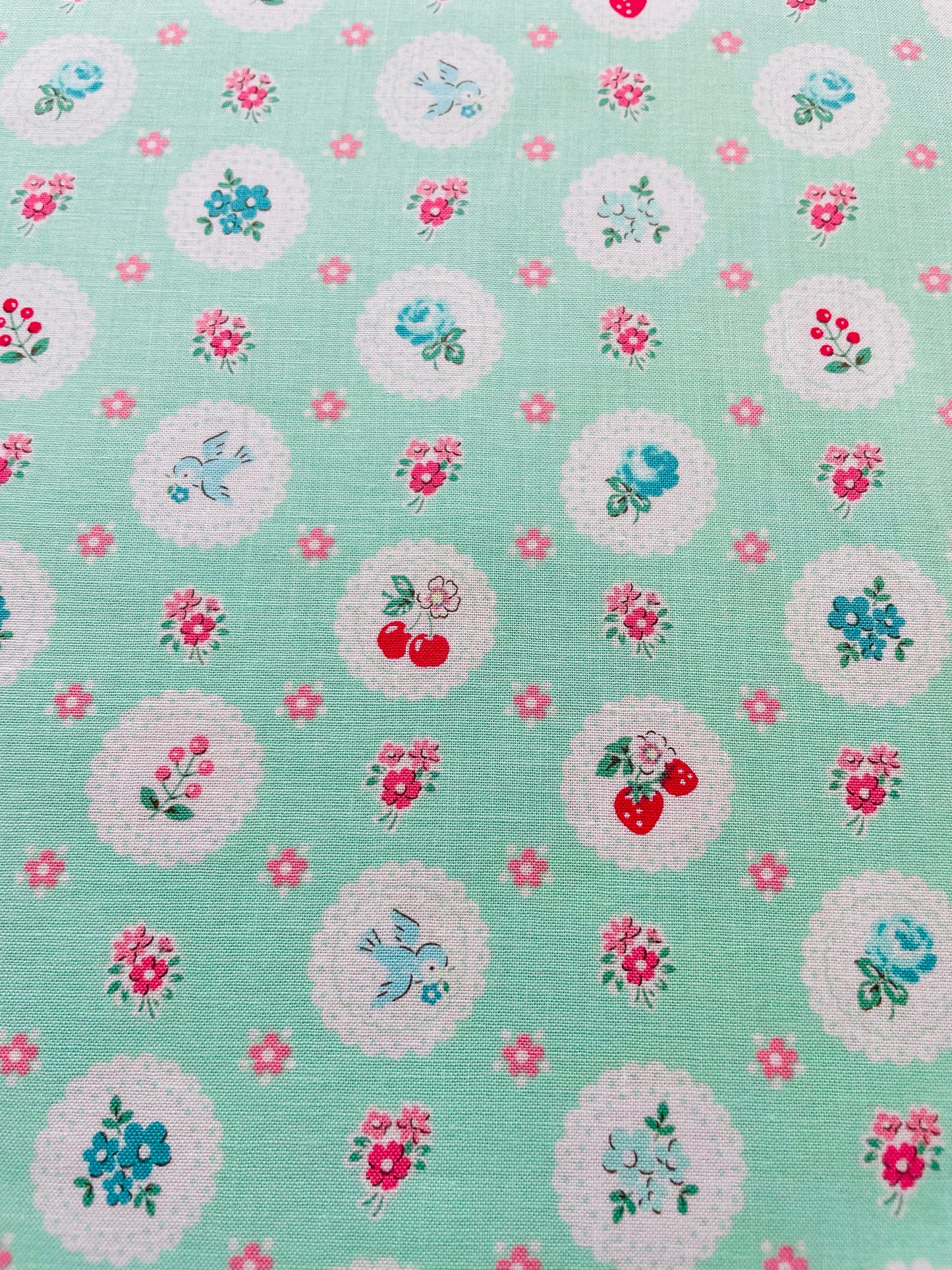 Atsuko Matsuyama Exclusive -  Scallop Berries (mint)