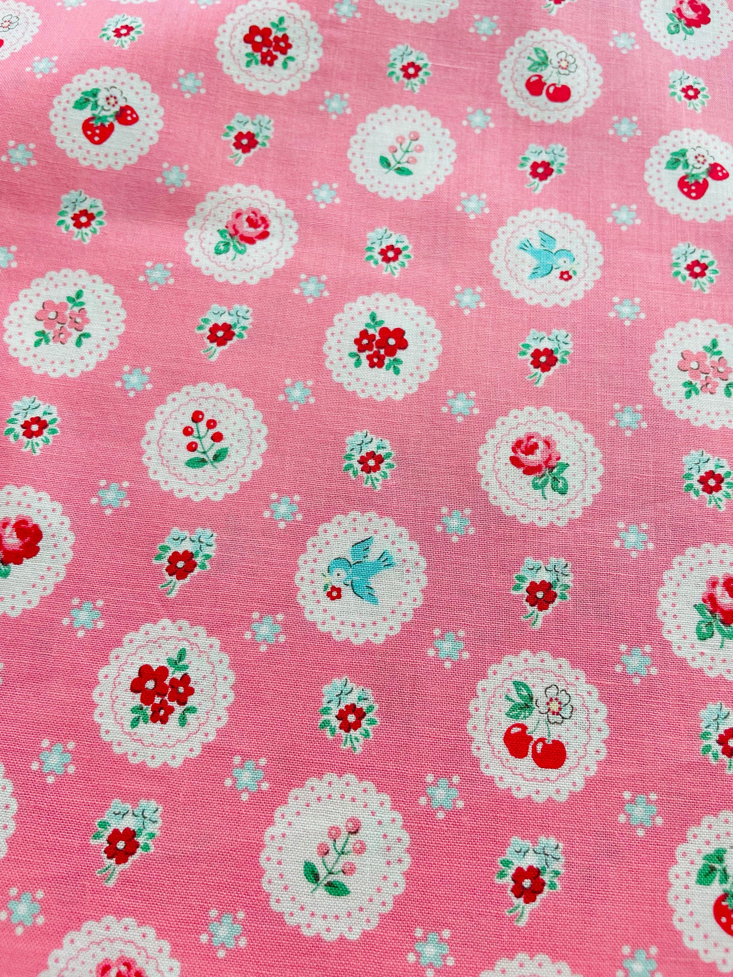 Atsuko Matsuyama Exclusive -  Scallop Berries (pink)