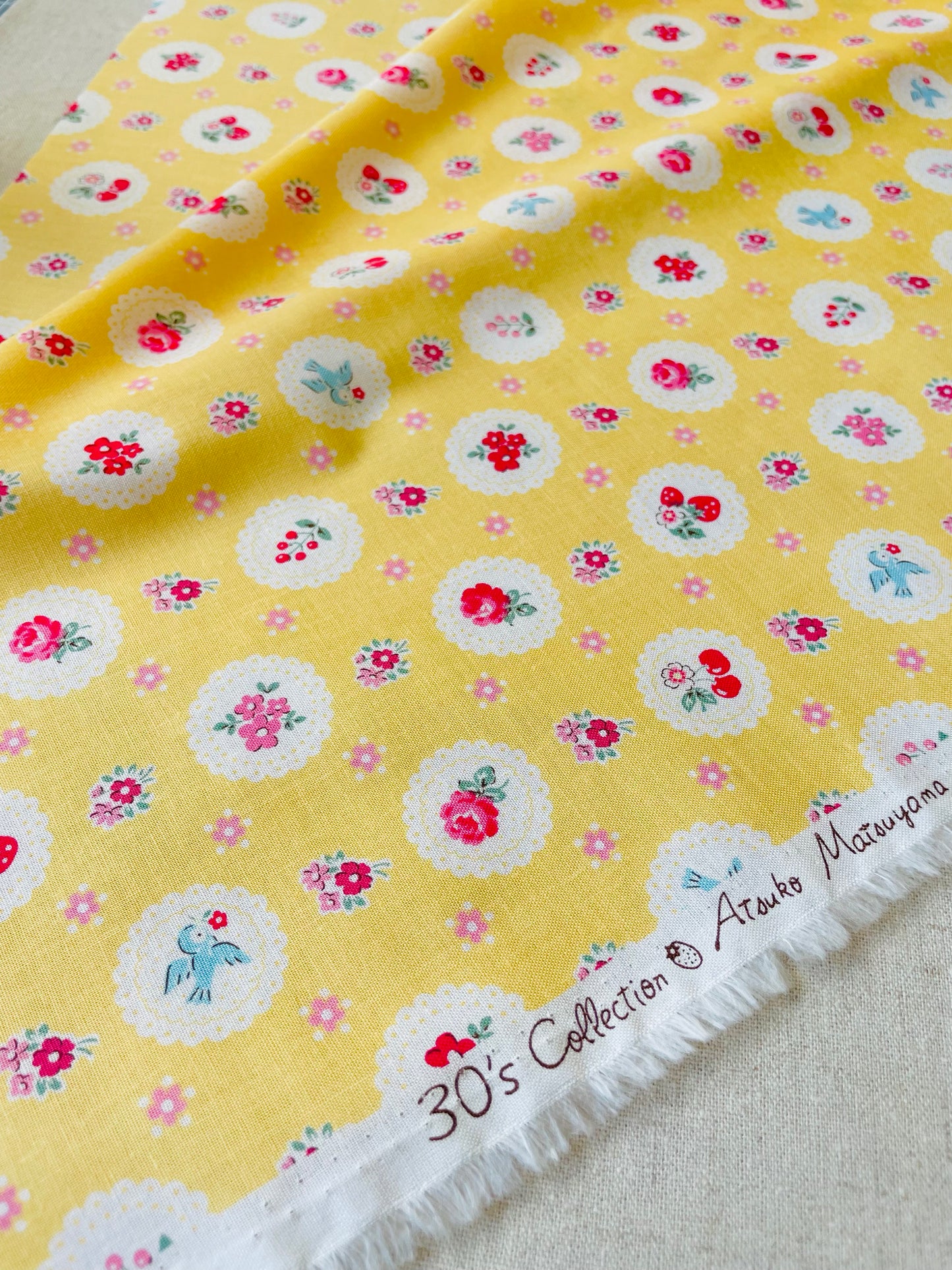 Atsuko Matsuyama Exclusive -  Scallop Berries (yellow)