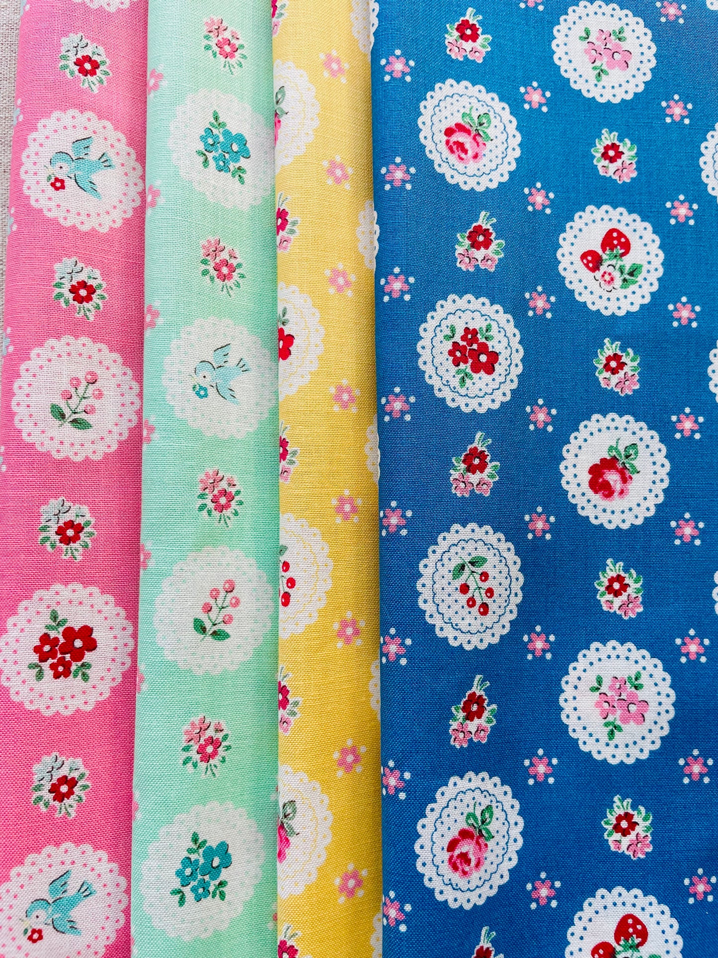 Atsuko Matsuyama Exclusive -  Scallop Berries Bundle