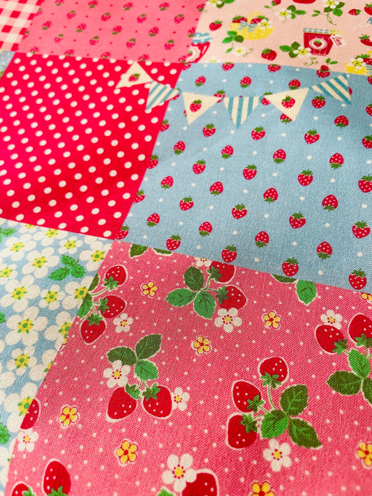 Atsuko Matsuyama Exclusive - Cute Grid (pink & blue)