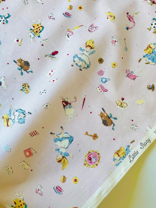 ALICE IN WONDERLAND - PINK