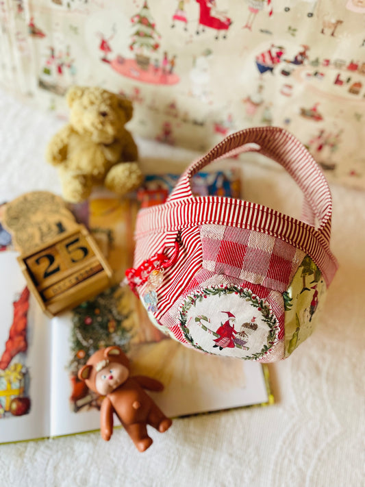 Sewing Kit - Christmas Fun (Pentagon) Bag