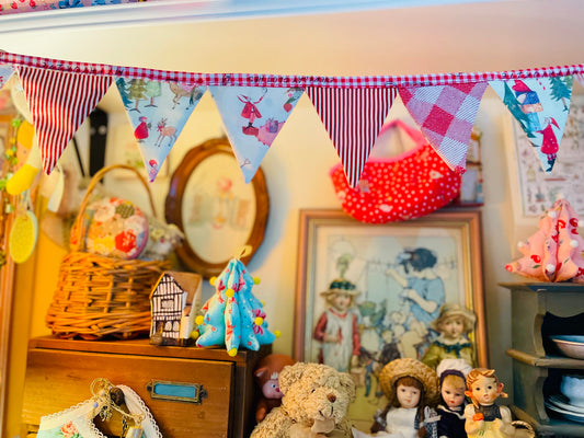 Sewing Pattern - Christmas Mini Bunting (PDF Download)