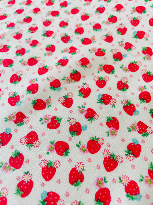 Atsuko Matsuyama - Cutie Berry (white)