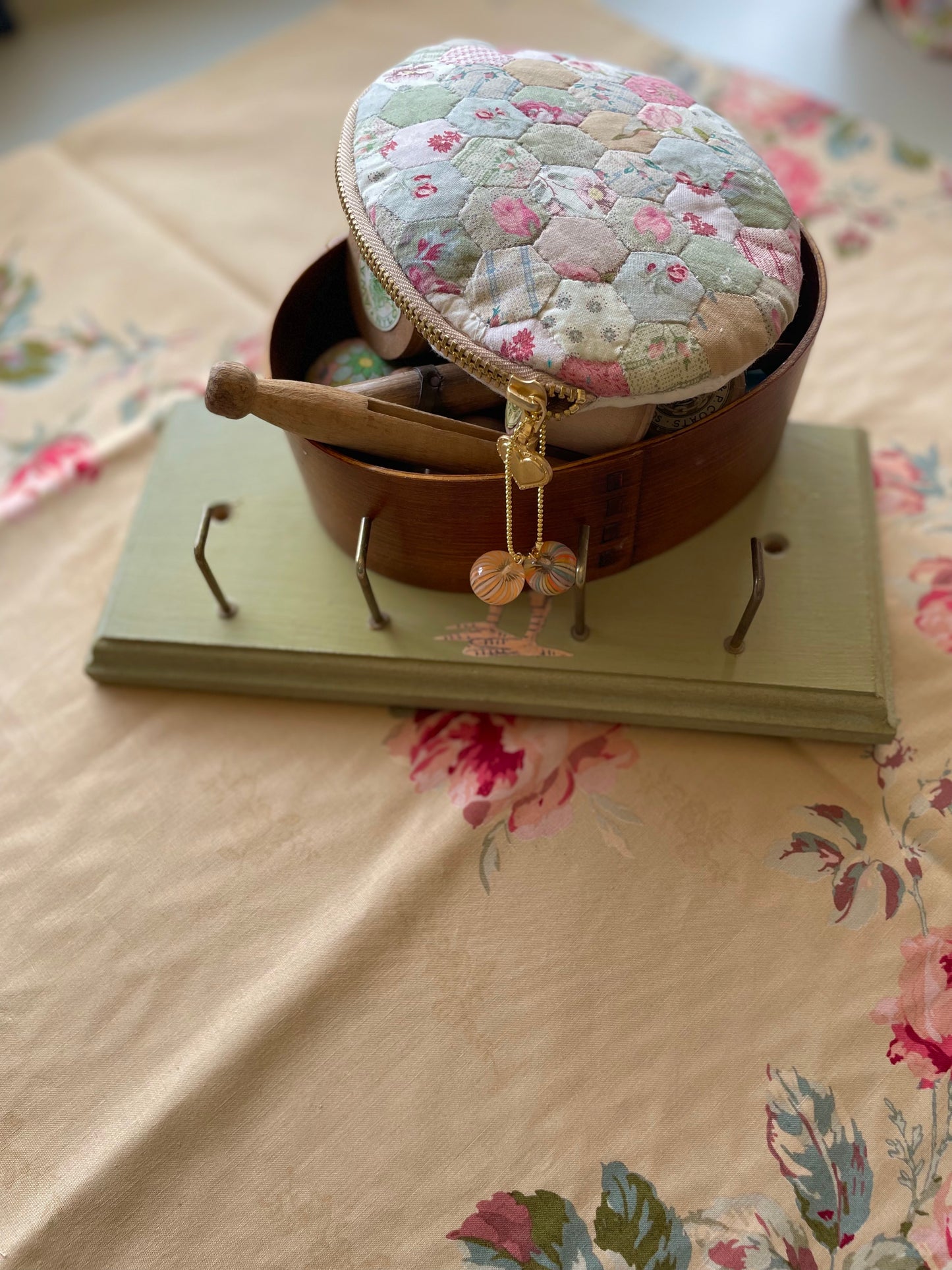 Sewing Kit -- Elena Pouch (dispatching from April 27)