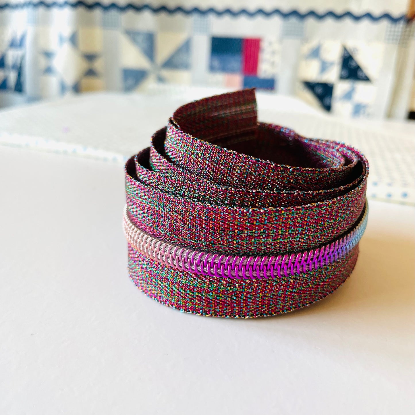 Free Length Zipper (#5) -- Glittering Rainbow Purple Tape & Rainbow Zip Teeth