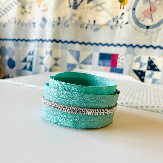 Free Length Zipper (#5) -- Turquoise Tape & Silver zip teeth