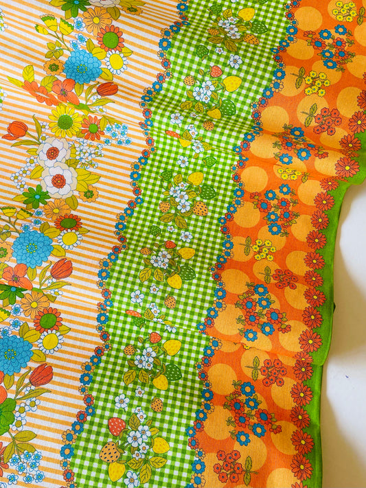 70s Design - Flower days A (green)