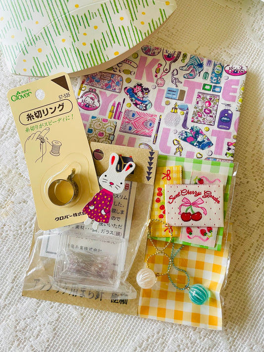 Gift Box - Notion Select 2025