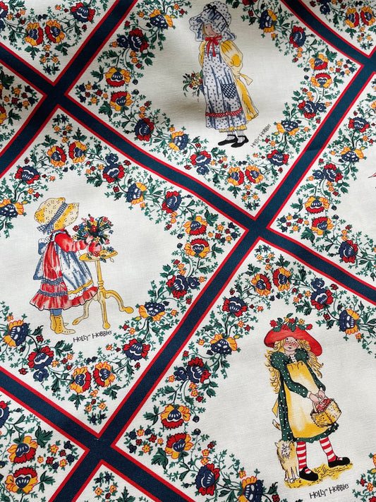 Novelty Holly Hobbies Lattice  (42cm x 110cm)