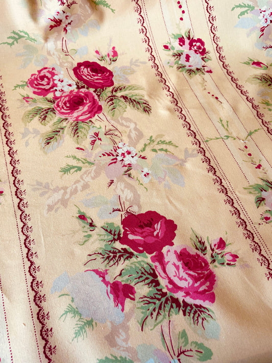 YUWA - Colour Palette - Rose Border (light brown)
