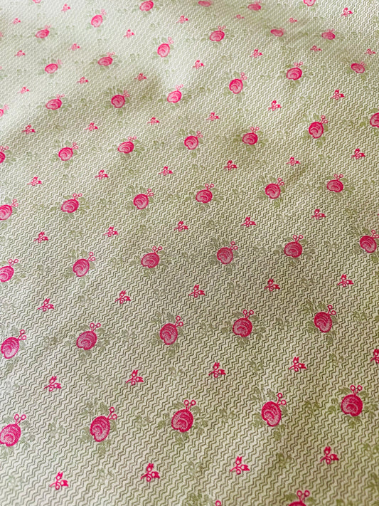 YUWA - Colour Palette - Tiny Roses (olive)