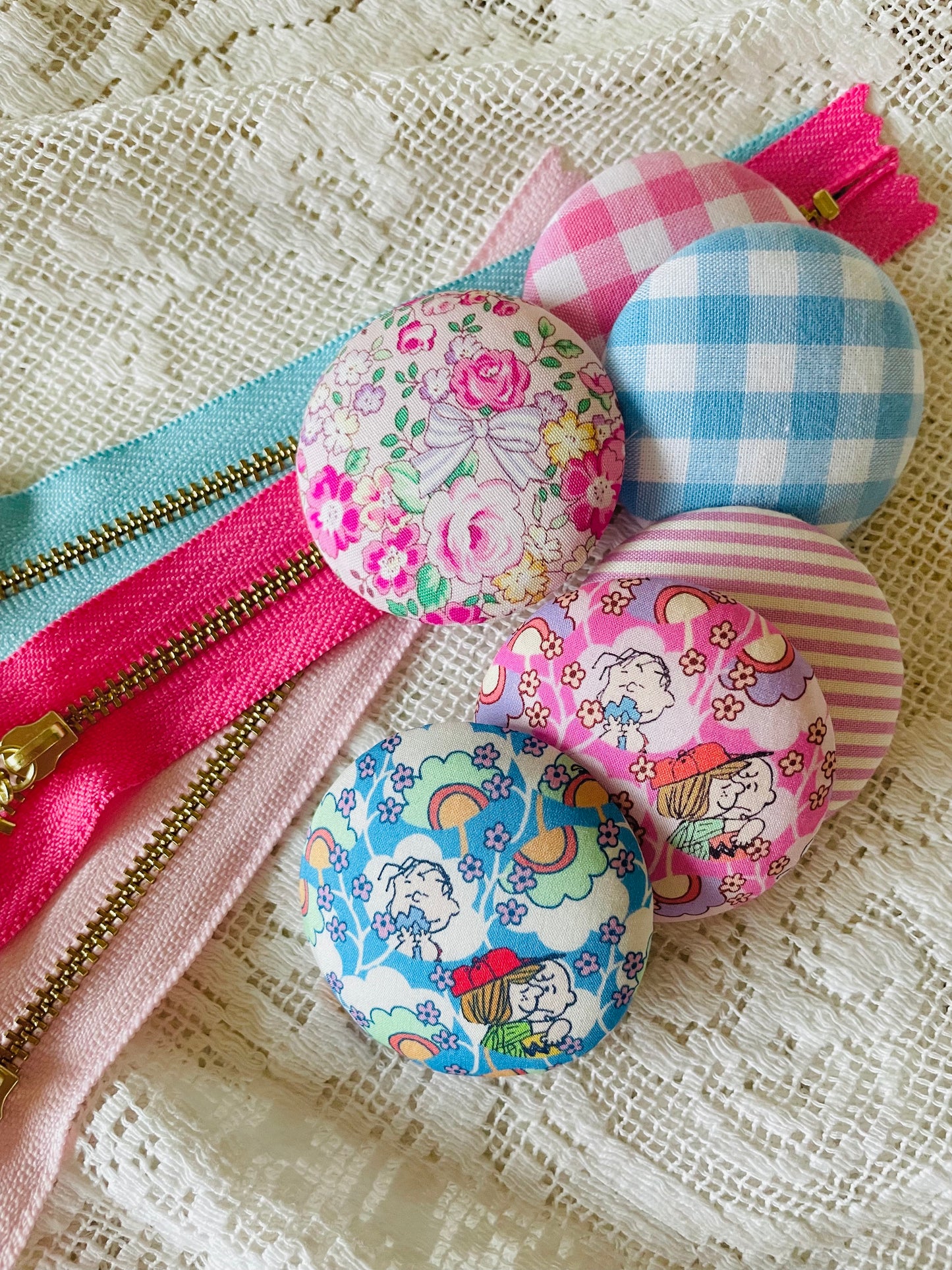 Sewing Kit - Mini Macaron Purse - Liberty + Snoopy Set