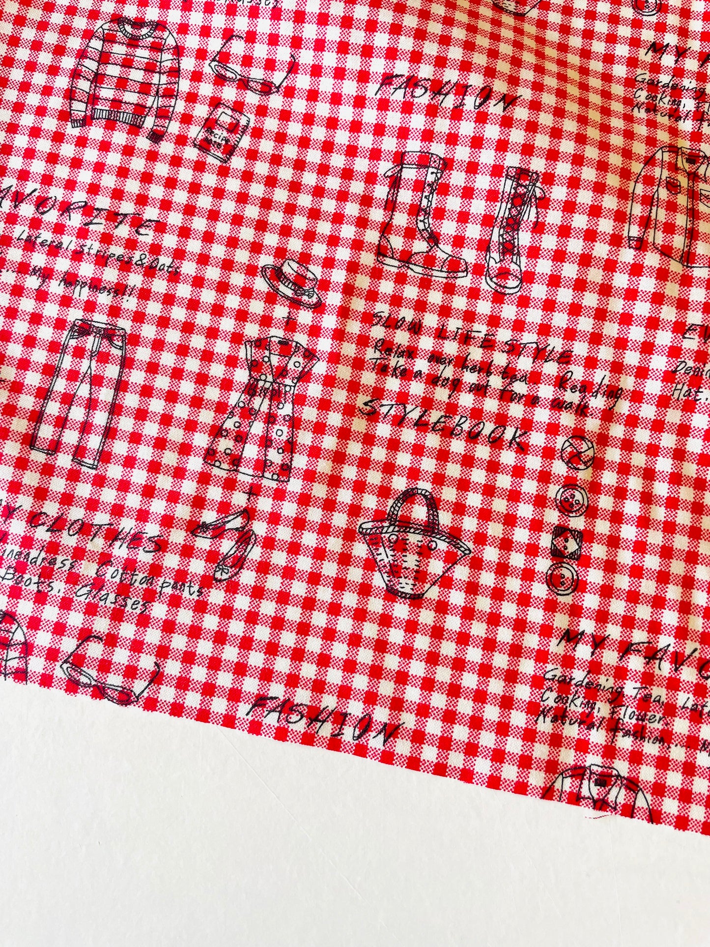 My Fashion - red gingham