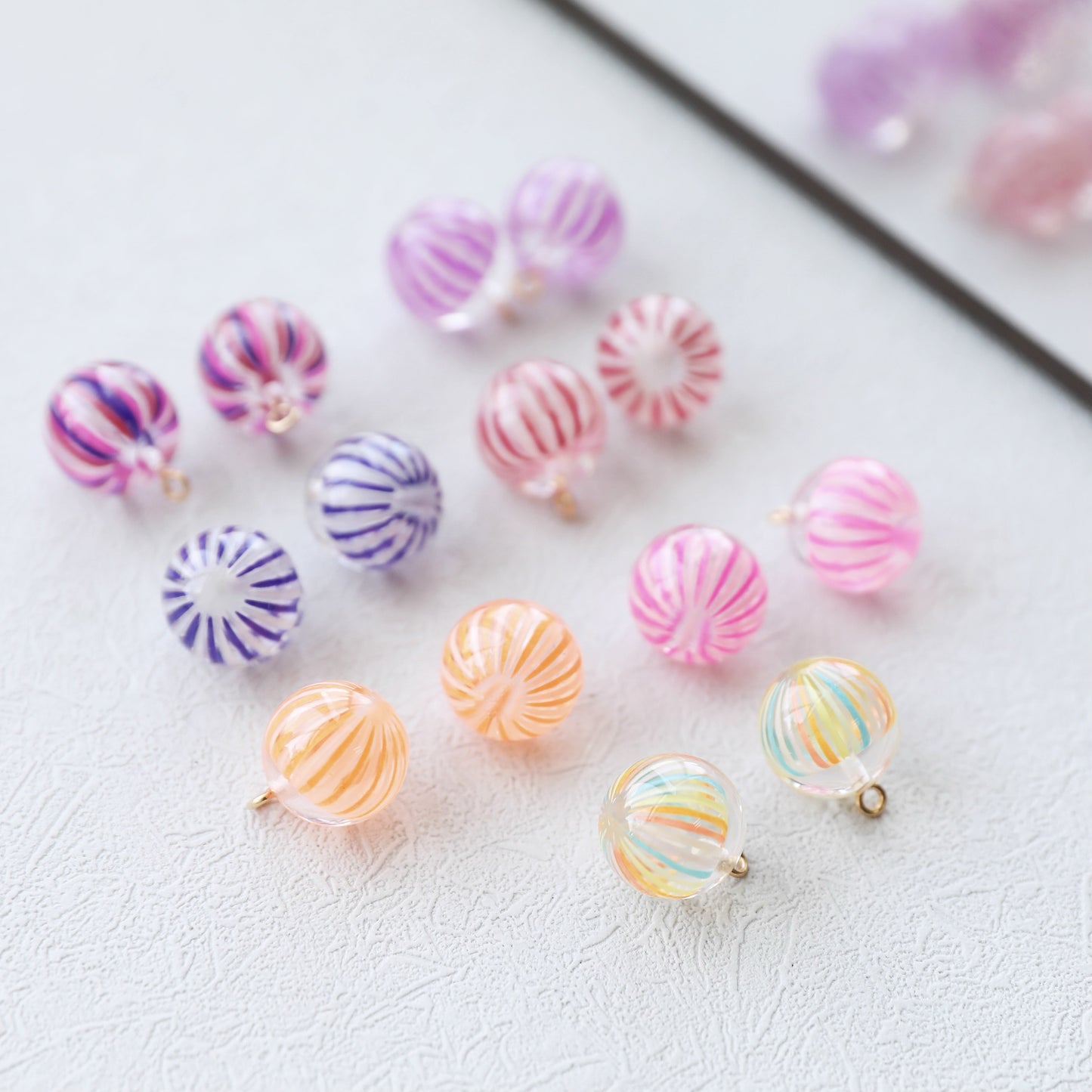 Zipper Charm -  candy ball (round-pink/purple strips)