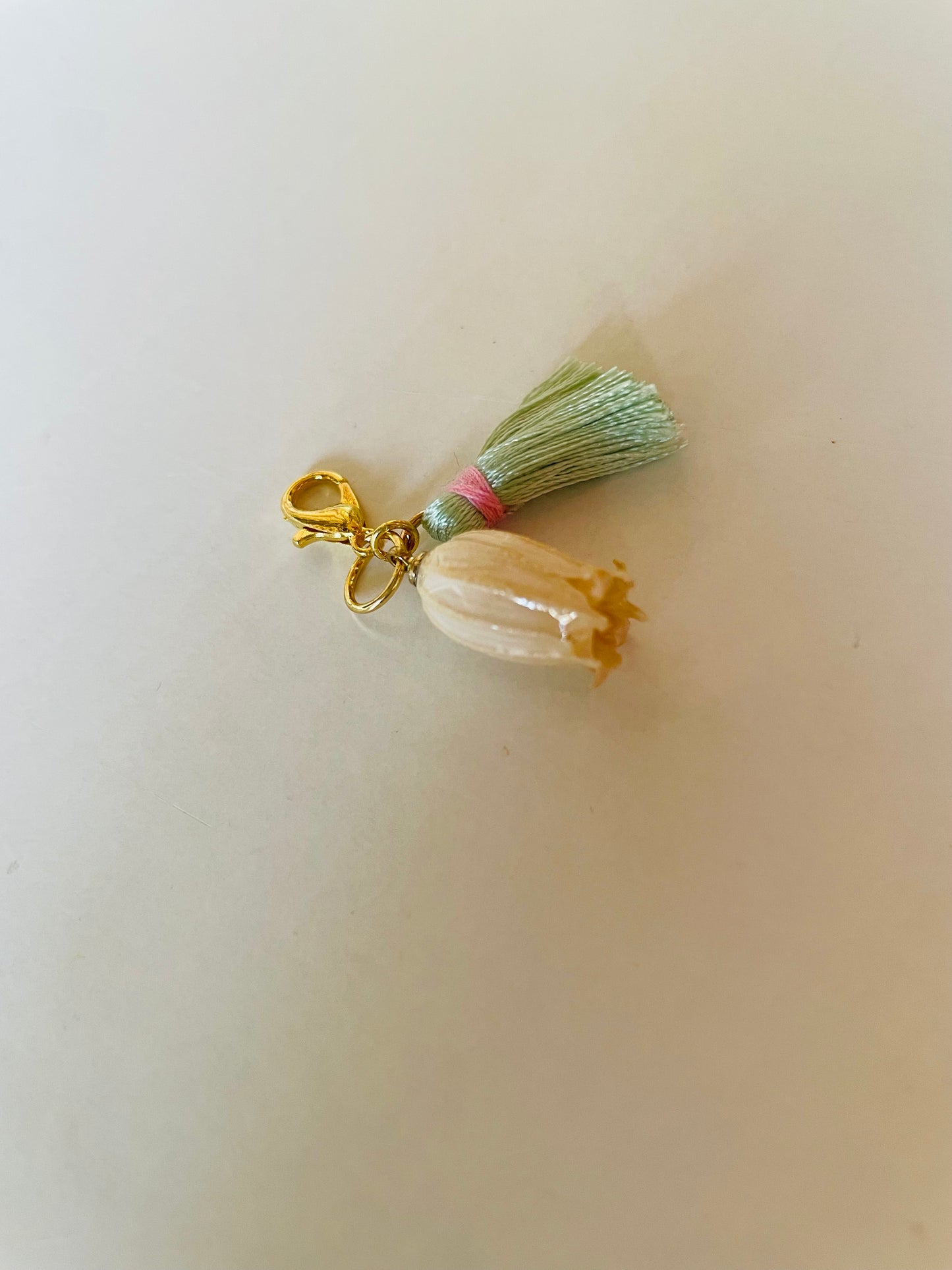 Zipper Charm -  Bell Flower (cream/green)