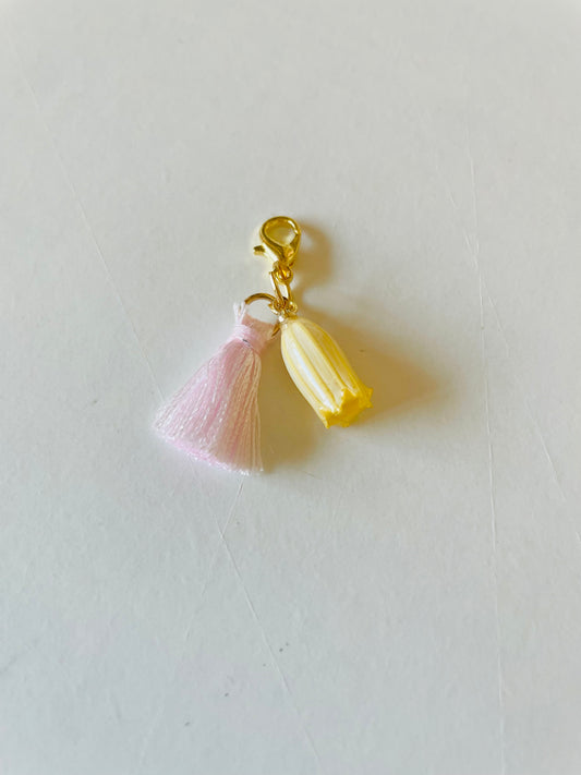 Zipper Charm -  Bell Flower (yellow/pink)