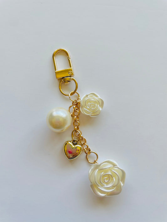 Zipper Charm -  Pearl Roses