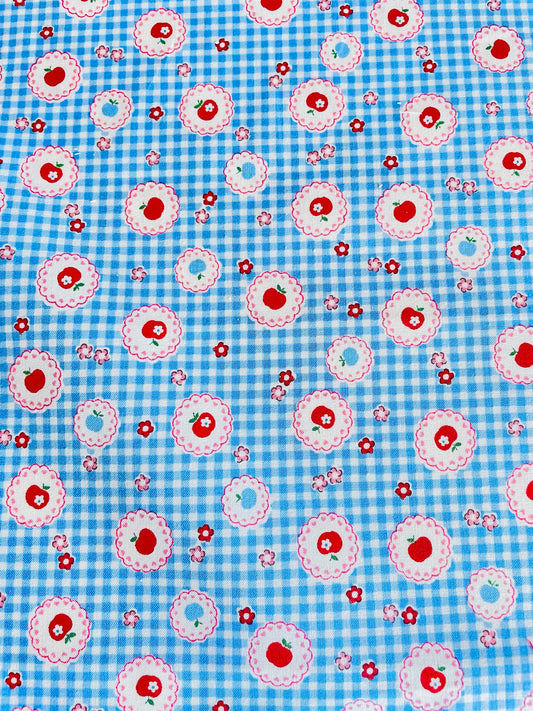 Atsuko Matsuyama - Apple Lace (blue)