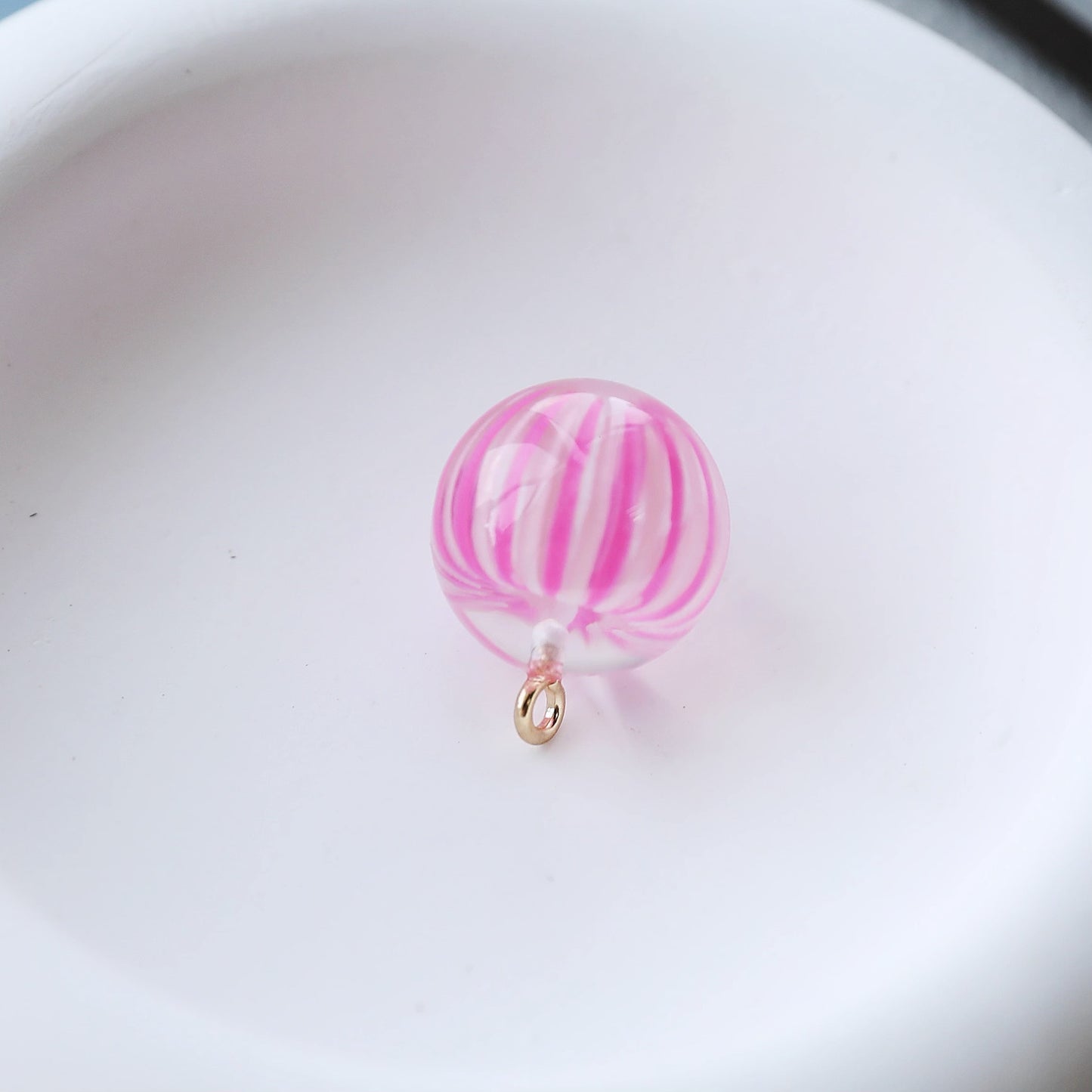 Zipper Charm -  candy ball (round-pink/white strip)