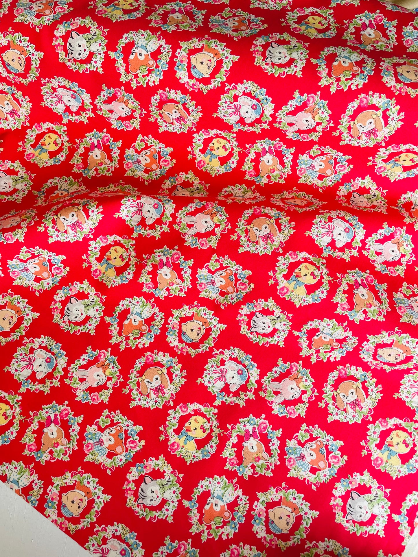Atsuko Matsuyama - Circle Animal (red)