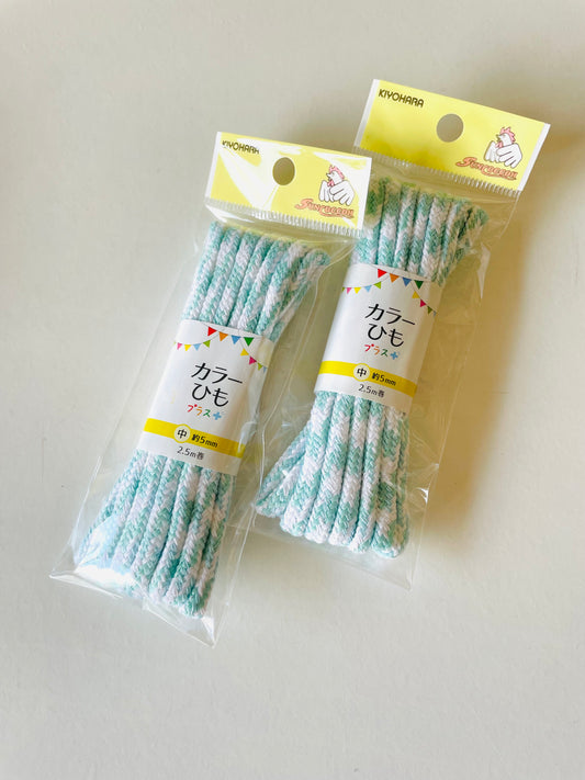 String/Cords- Mint/White (with glitter)