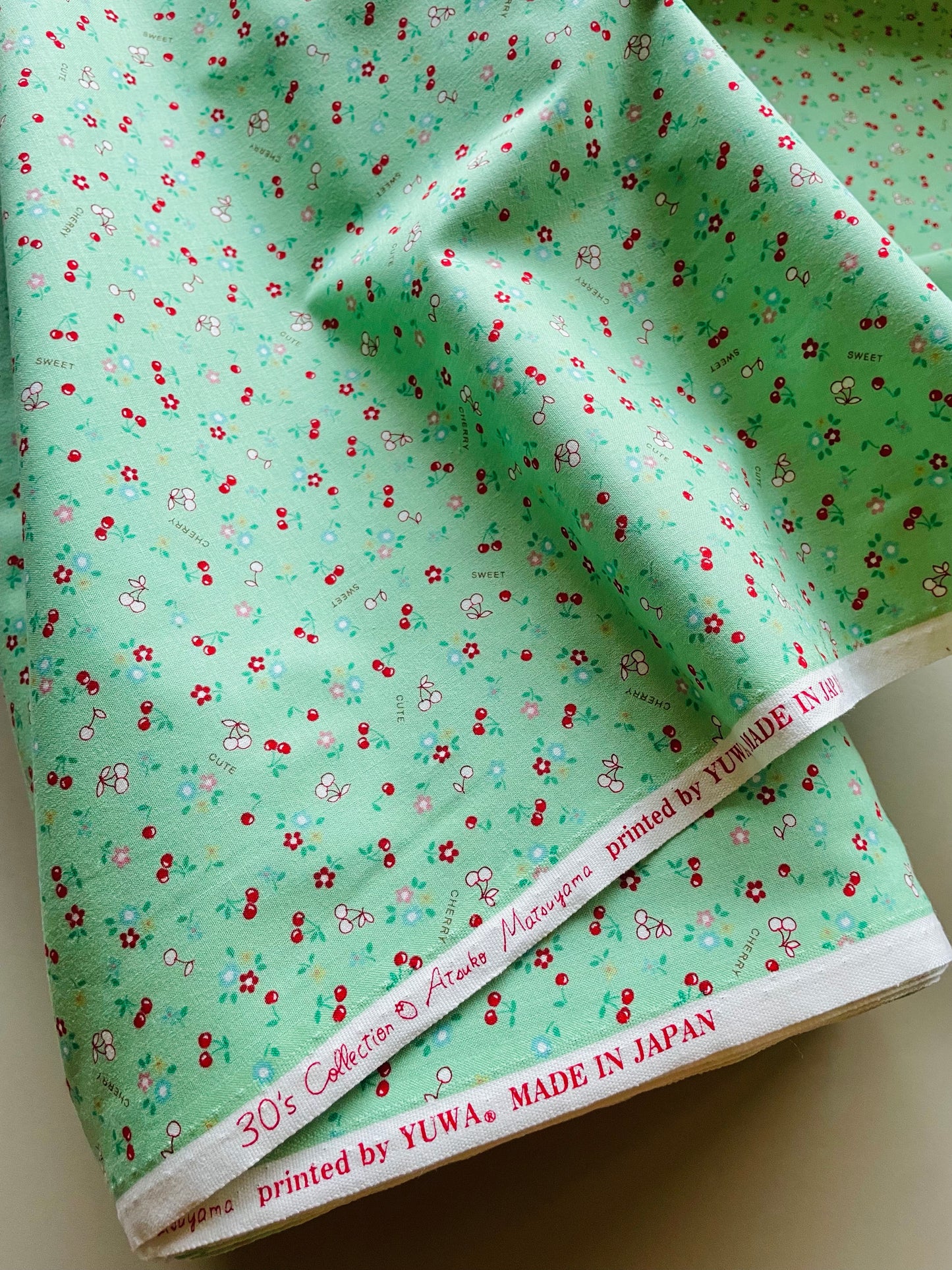 Atsuko Matsuyama - Cutie mini cherries (green)