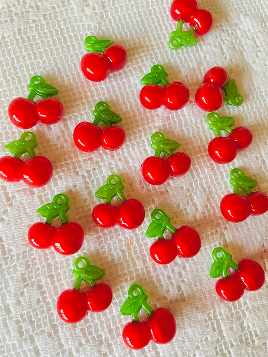 Zipper Charm - Classic Cherry (Shining red)