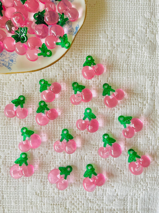 Zipper Charm - Classic Cherry (Pink Transparent )