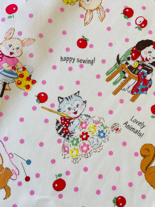 Lovely Sewing Animal (white)