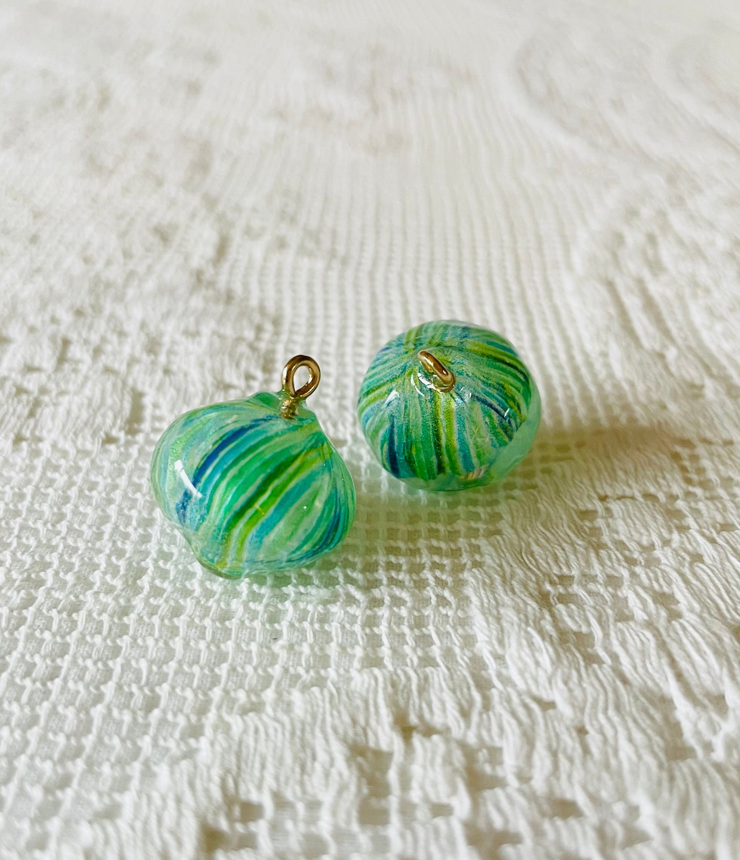 Zipper Charm -  candy ball (lantern - green/blue strip)