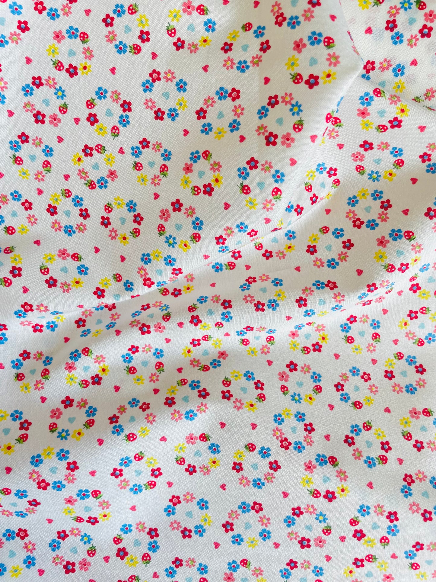 Atsuko Matsuyama - Petit Flower (white)