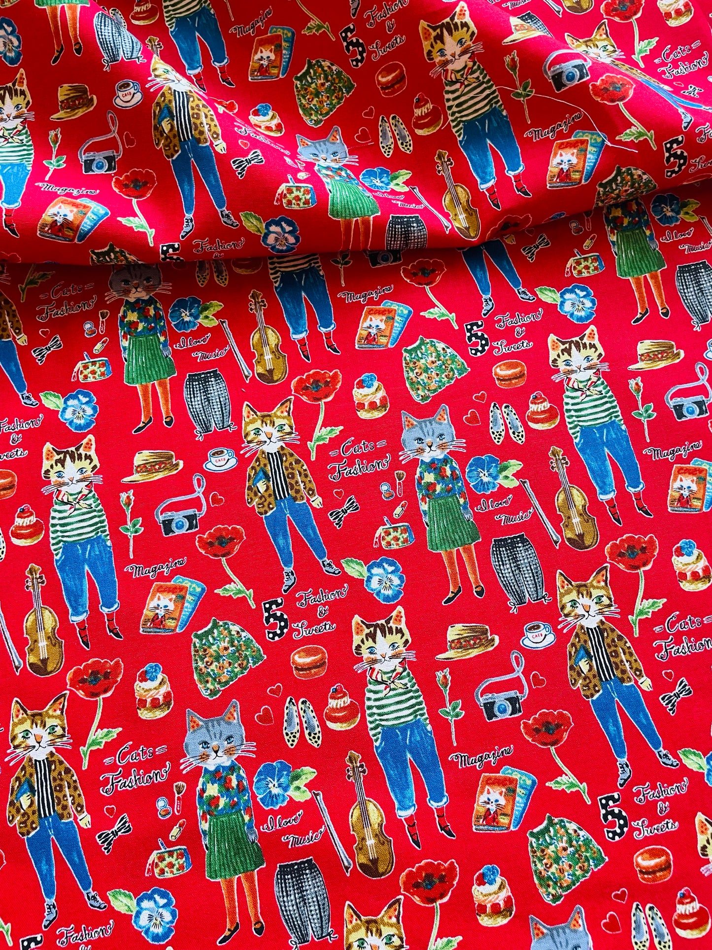 Sobakasu Cat - Red